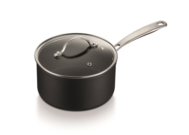 Chrome 18cm Saucepan with lid Main image