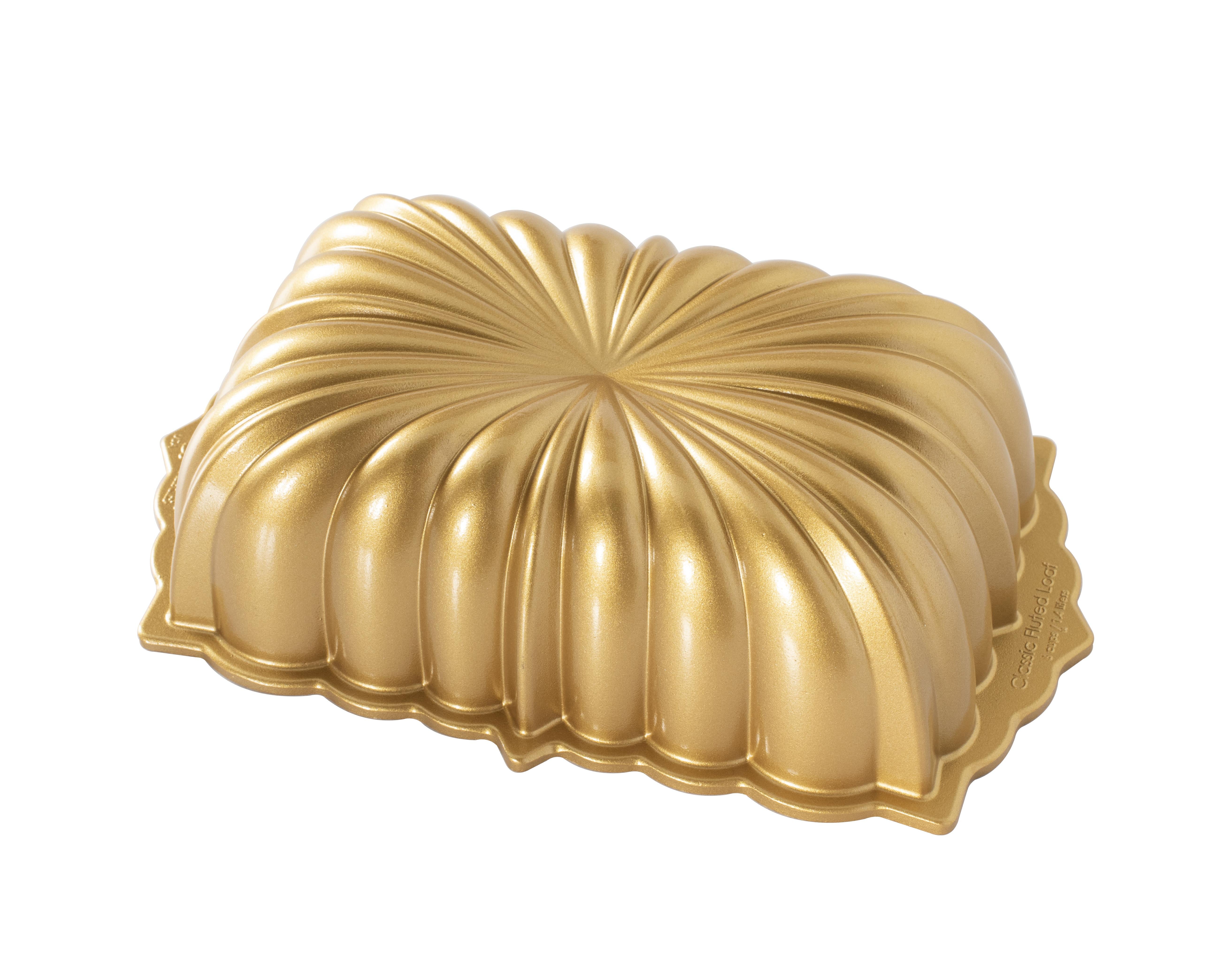 Nordic Ware Classic Fluted Loaf Pan Main image