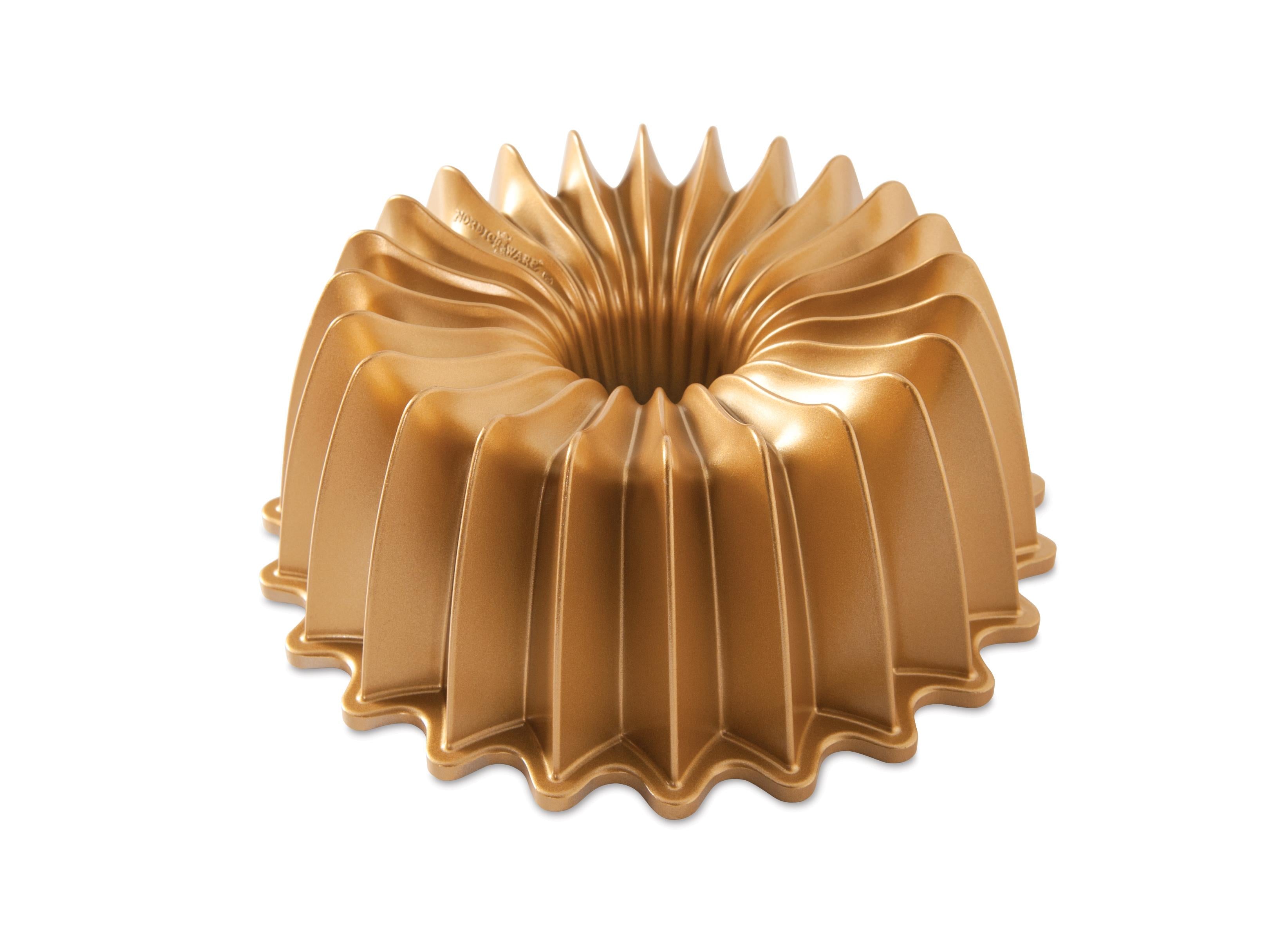 Nordic Ware Brilliance Bundt Pan Main image