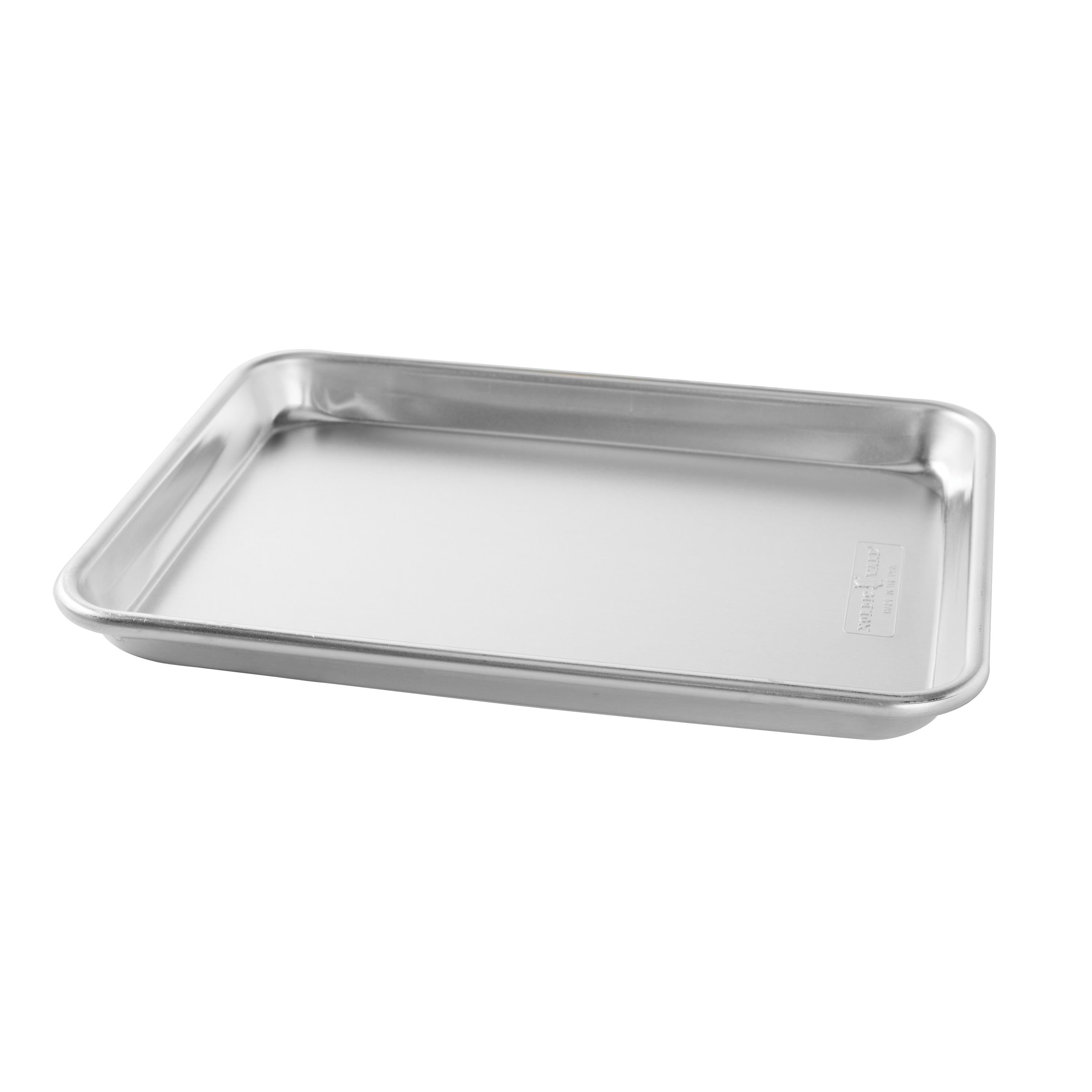 Nordic Ware Quarter Sheet Main image