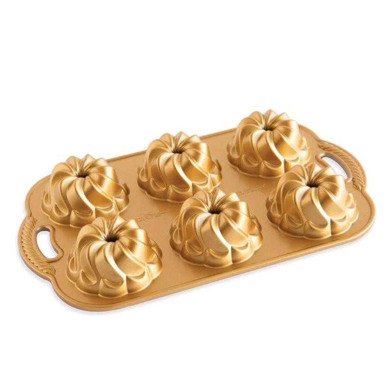 Nordic Ware Pirouette Bundtlette Pan Main image